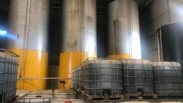 Adana'da 287 bin litre kaçak akaryakıt ele geçirildi