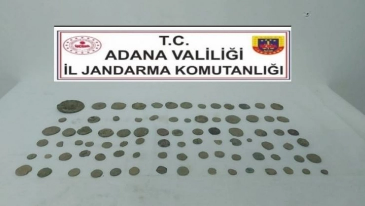 Adana'da 86 bronz sikke ele geçirildi