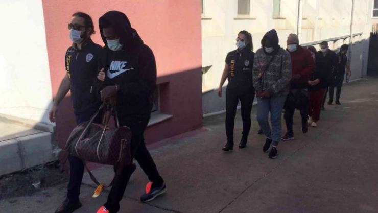 Adana siber polisi uluslararası dolandırıcılık şebekesini bitirdi