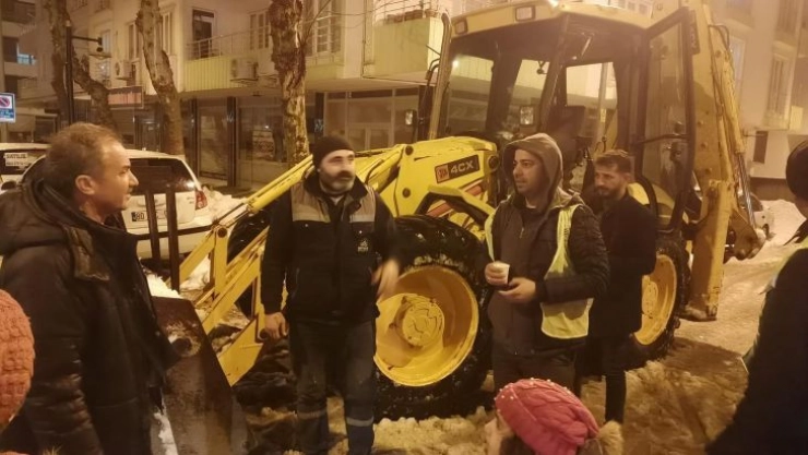 Adıyaman Belediyesi kapalı yolun kalmadığını duyurdu