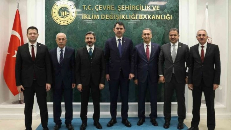 Adıyaman heyeti bakanlarla görüştü