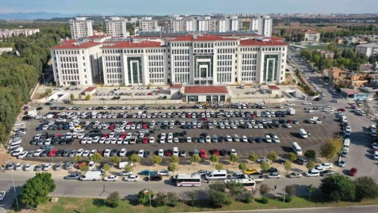 Adliye otoparkı ücretinde yüzde 66 indirim