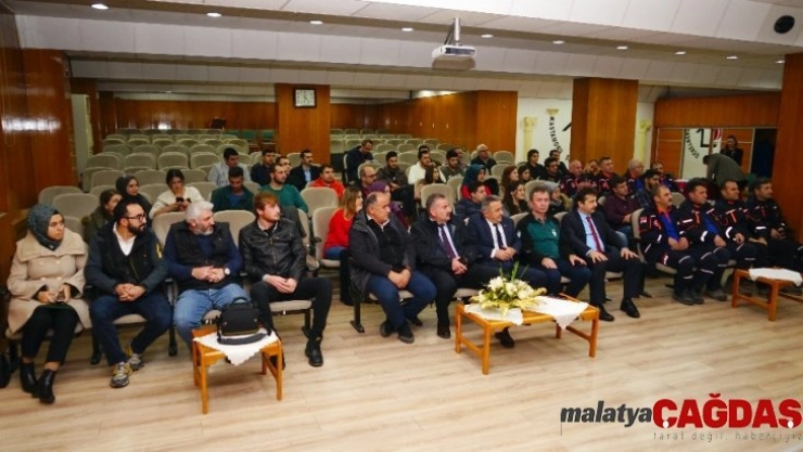 AFAD'dan gönüllüler için bilgilendirme toplantısı