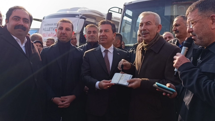 Ağbaba 'Malatya'ya Kim Çivi Çakıyorsa Onun Yanında Olacağım'