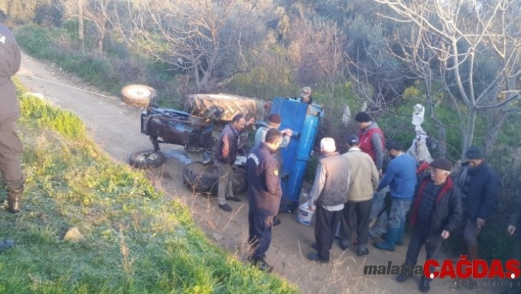 Ağır yaralanan traktör sürücüsü kurtarılamadı