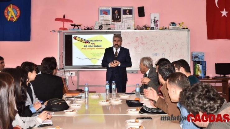 Ahlat'ta 'Proje Hazırlama ve AB Hibe Sistemi' eğitimi