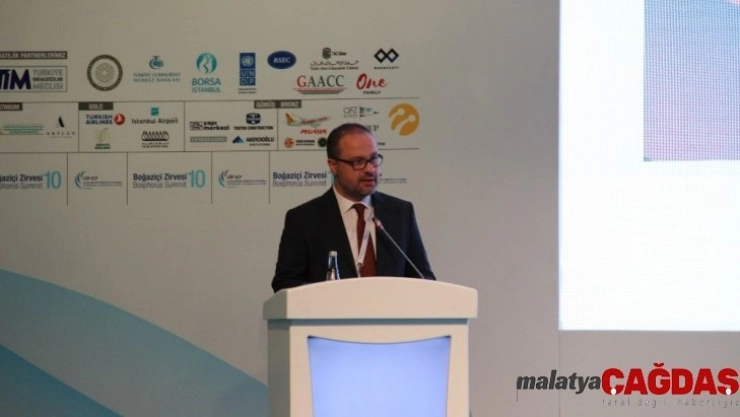 Ahmet Cüneyt Selçuk: 'Türkiye, aslında eşsiz bölgesel yönetim üssü ve ihracat üssü'