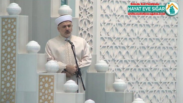 Ahmet Hamdi Akseki Camii'nde temsilen cuma namazı kılındı