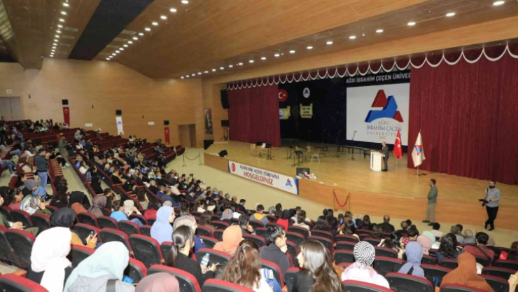 AİÇÜ'de yeni eğitim-öğretim yılı büyük coşkuyla kutlandı