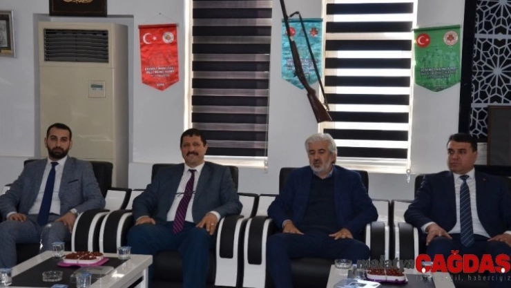 AK Parti'li Hızlı:'Kongre sürecimiz başlıyor, bu süreç bir yenilenme sürecidir'