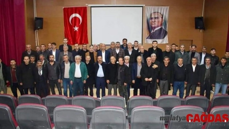 AK Parti Mardin İl Başkanı Kılıç muhtarlar ile bir araya geldi