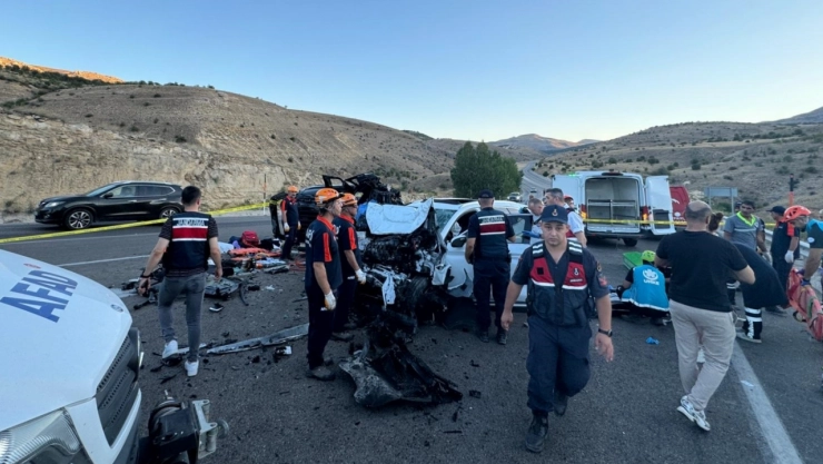 Akçadağ'da Feci Kaza: 4 Ölü, 2 Yaralı
