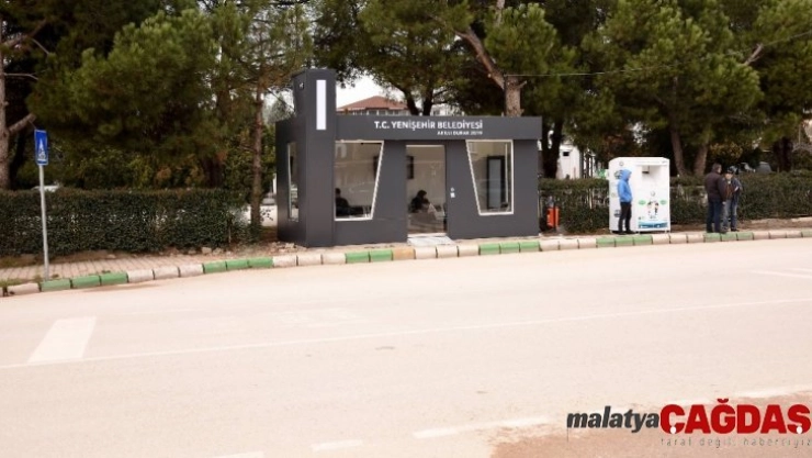 Akıllı duraklar vatandaşların hizmetine sunuldu