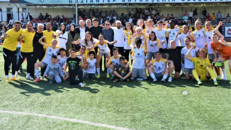 ALG Spor, Galatasaray'ı 5-1 mağlup etti