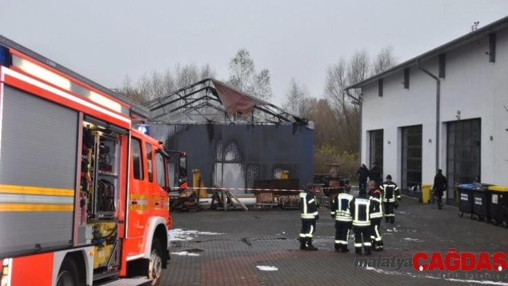 Almanya'da Türk firmasının deposu kundaklandı