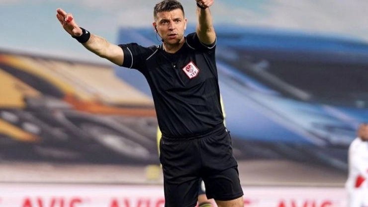 Altay-Sivasspor maçının VAR'ı Ümit Öztürk