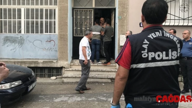 Altınları için komşusunu öldüren sanıklara ceza yağdı