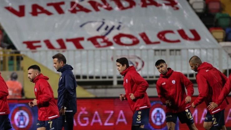 Altınordu, ligin dibine demir attı