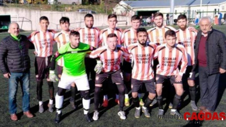 Amatör maçta fair-play'i hiçe saydılar
