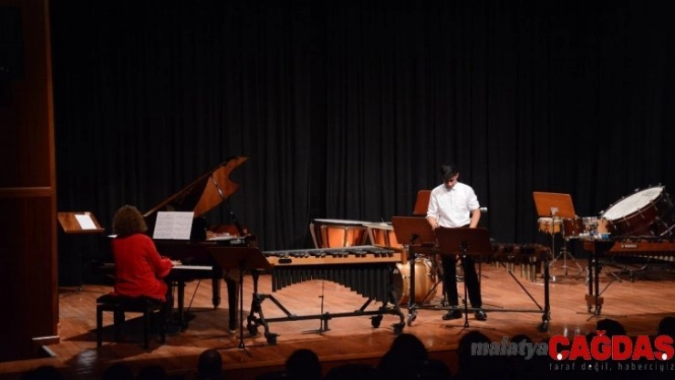 Anadolu Üniversitesi kültürel etkinliklere devam ediyor