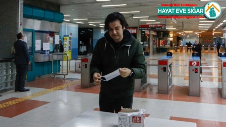 Ankara'da ücretsiz maske dağıtımı başladı