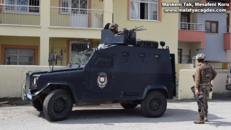 Aranan şüpheli, polise ateşle karşılık verdi