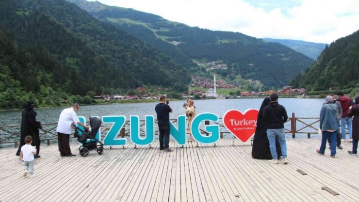 Arap turistler Trabzon'dan vazgeçemiyor