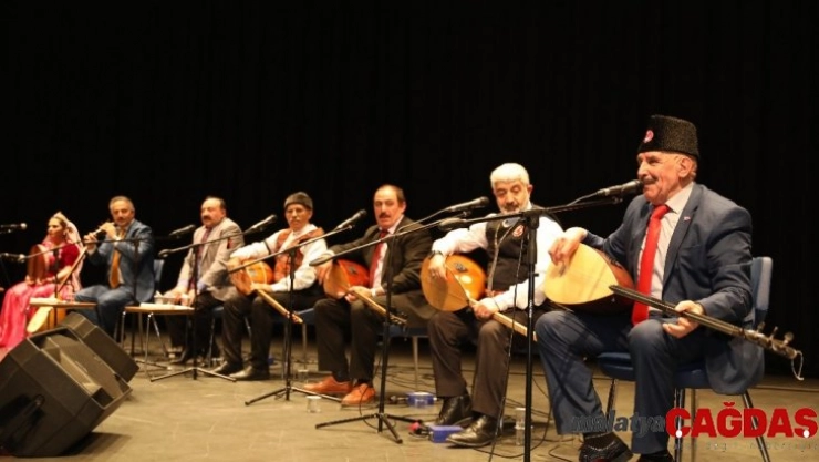 Aşıklar Çayırova'da atıştı