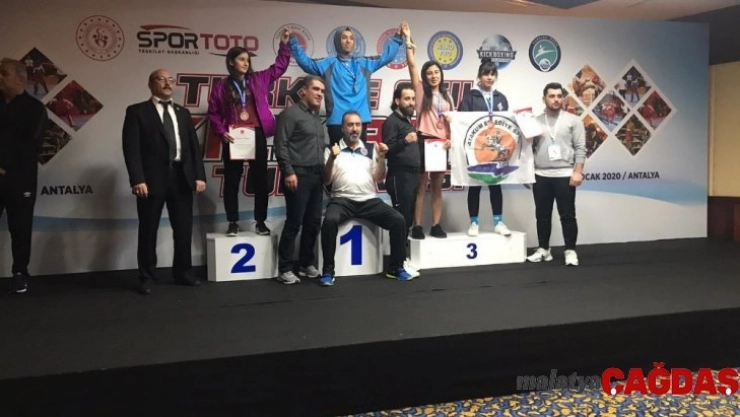 Atakum Belediyespor'dan üçlü bronz başarı