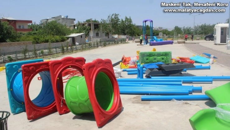 Ataşehir'den kardeş Kahta Belediyesi'ne destek