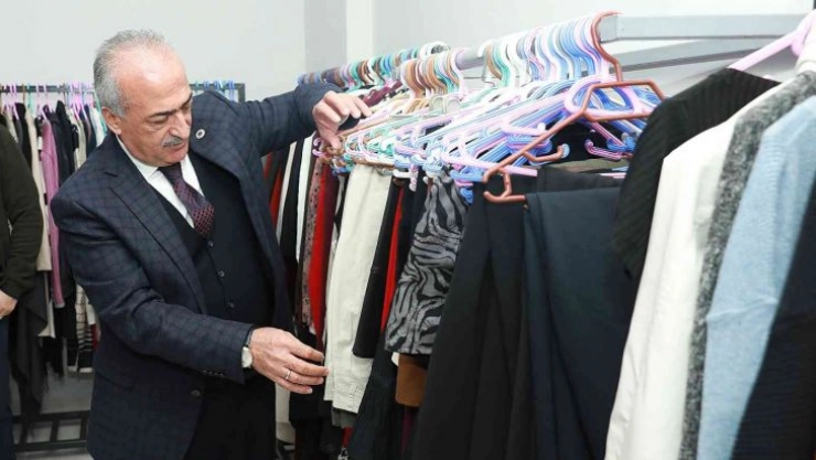 Atatürk Üniversitesi ailesinden Suriye'ye yardım eli