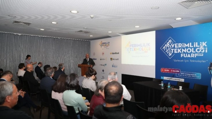 ATO Başkanı Baran gençlerle ticaret savaşlarını konuştu