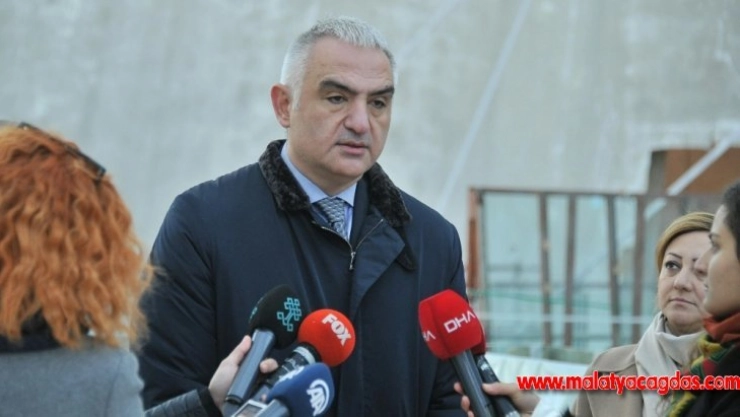 Bakan Ersoy: 'Sayın Ekrem İmamoğlu ne zaman isterse benden randevu alabilir'