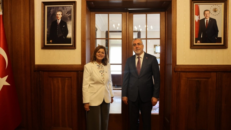 Bakan Işıkhan, Suriyeli mevkidaşı ile görüştü