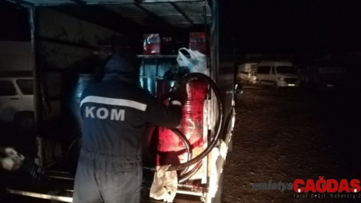 Bandırma'da 10 ton kaçak akaryakıt yakalandı