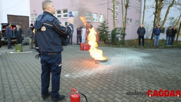 Bartın Üniversitesi'nde yangın ve tahliye tatbikatı yapıldı