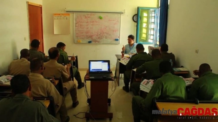 Bartın Üniversitesi'nden Moritanyalı askerlere Türkçe eğitimi