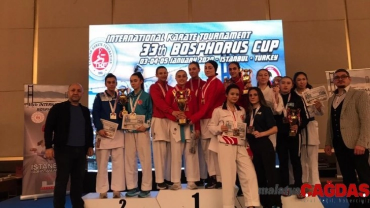 Bartın Üniversitesinin karatecileri 5 madalya ile döndü