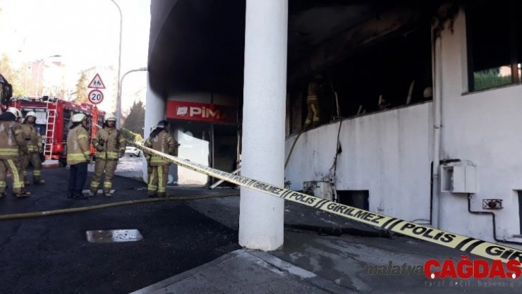 Başakşehir'de yangın paniği: Okul tahliye edildi