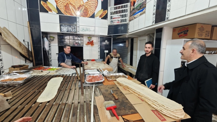 Başkan Alan Esnafları Ziyaret Etti