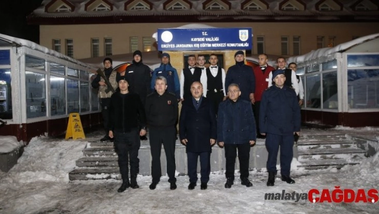 Başkan Büyükkılıç, Vali Günaydın ile birlikte görev başındakilere moral verdi