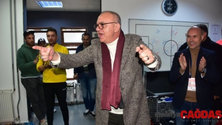 Başkan Ergün'den Manisa FK'lı futbolculara kutlama