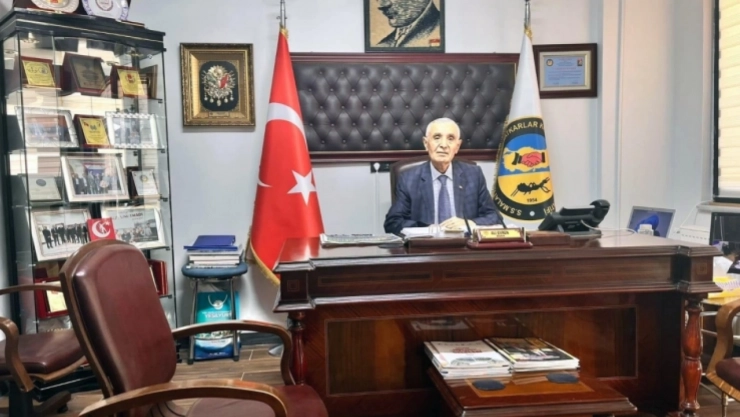 Başkan Evren'den 24 Kasım Öğretmenler Günü Mesajı