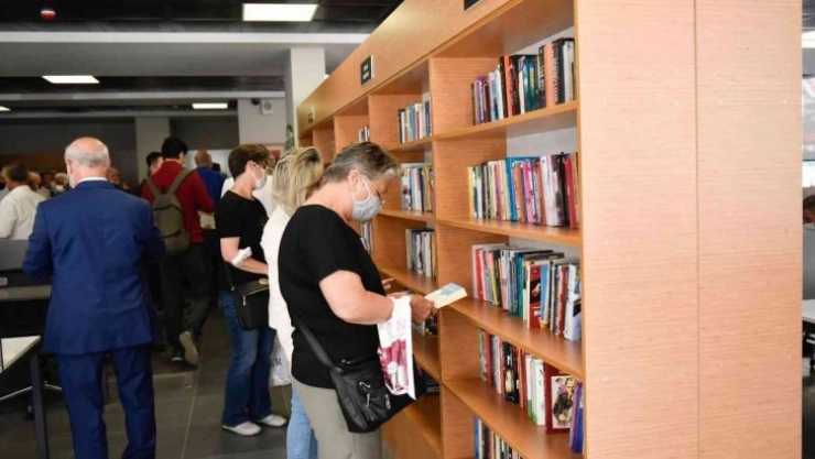 Başkan Karalar: 'Halk kütüphanesi üzerinden komplo siyaseti yapılıyor'