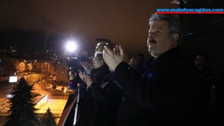 Başkan Palancıoğlu'ndan sağlık çalışanlarına gönülden destek