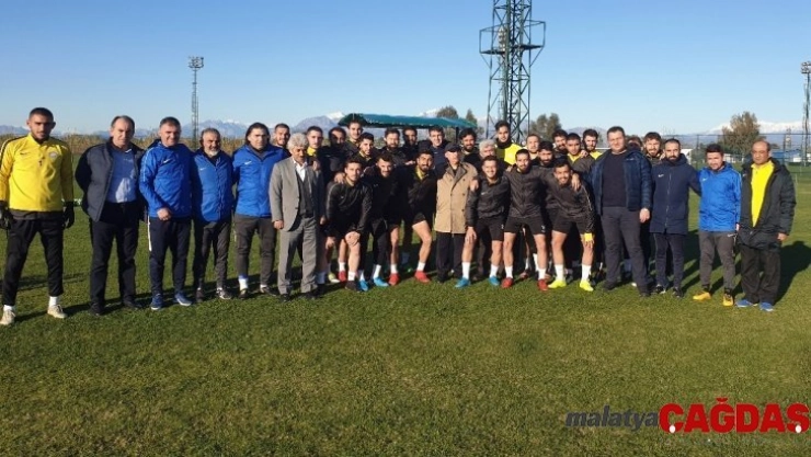 Başkan Yalçın'dan moral ziyaretleri