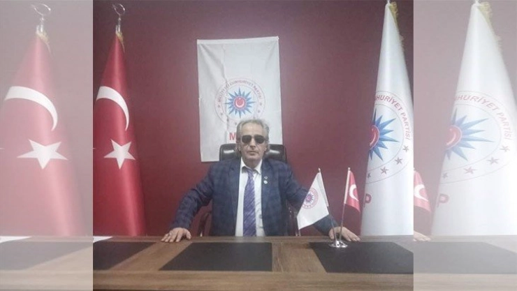 Başkan Yardımcısı Özçelik'den 29 Ekim Mesajı