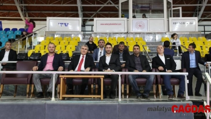 Başkan Yüce: 'Sporda mücadeleyi sonuna kadar sürdürmek başarıyı getirir'