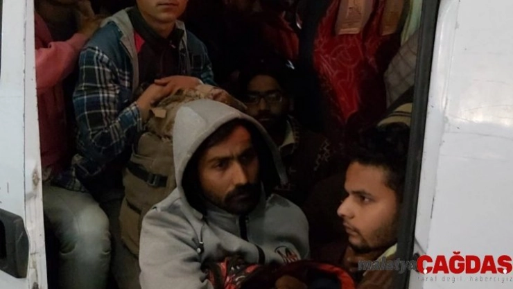 Başkent'te 97 kaçak göçmen yakalandı