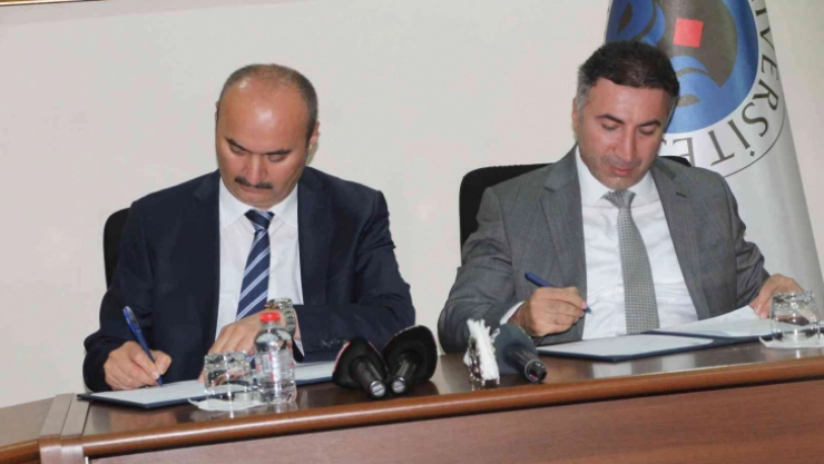 Batman Belediyesi'nden öğrencilere 'askıda yemek' uygulamasına destek